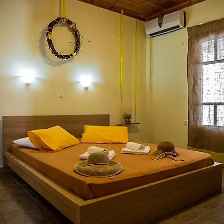 Summer Bed Nydri (Lefkada)